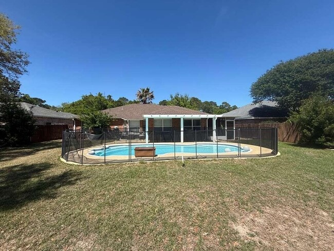 Building Photo - 4216 Shadow Ln