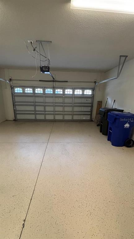 Building Photo - 464 Douglas Edward Dr