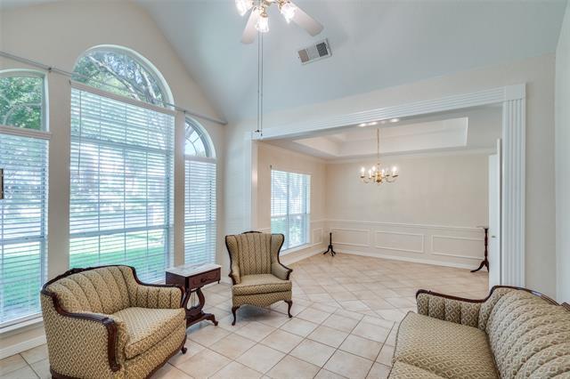 Building Photo - 6302 Hidden Springs Ln