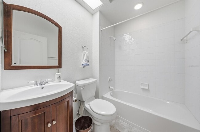 Building Photo - 22128 Little Lagoon Ct