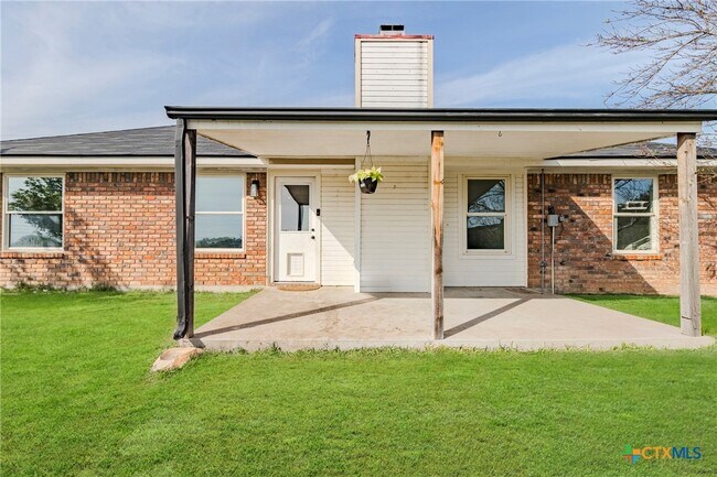 Building Photo - 3081 Colorado Dr