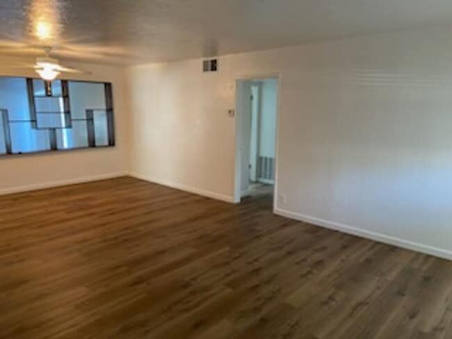 Building Photo - 115 Terrace Dr