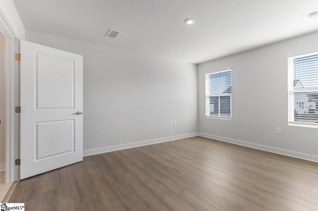 Building Photo - 1130 Bulrush Dr