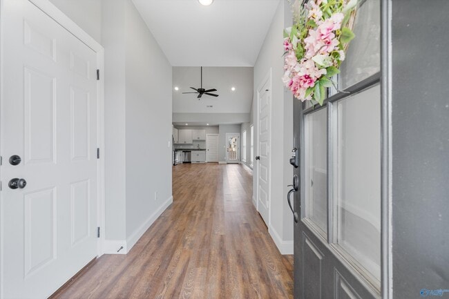Building Photo - 1013 Highgrove Hts NW