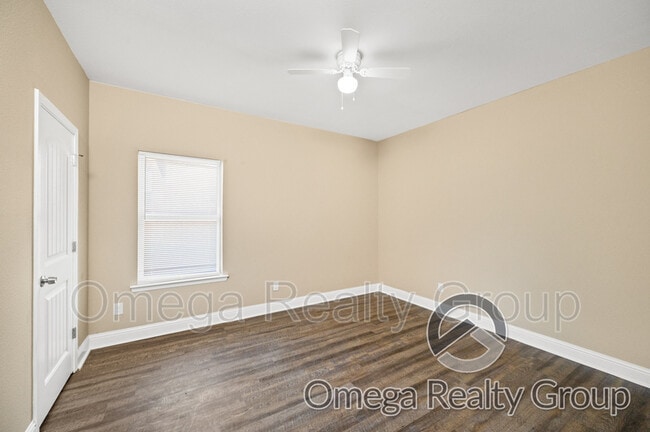 Building Photo - 5185 Gamepoint Dr