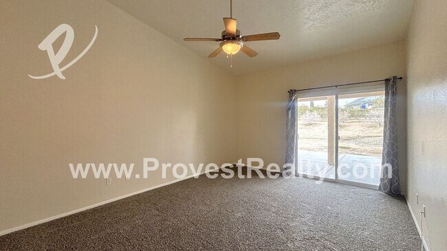 Building Photo - 14871 Apple Valley Rd