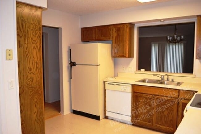 Building Photo - Cortez Courts | Townhome| Unfurnished