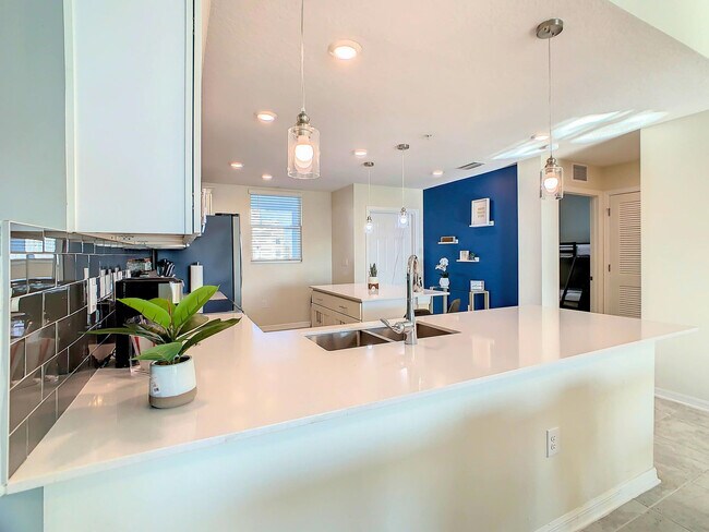 Building Photo - 3131 Paradox Cir