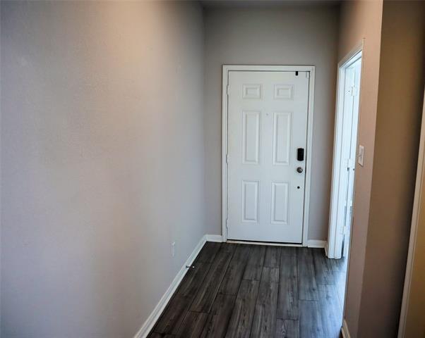 Building Photo - 7024 Llano Dr
