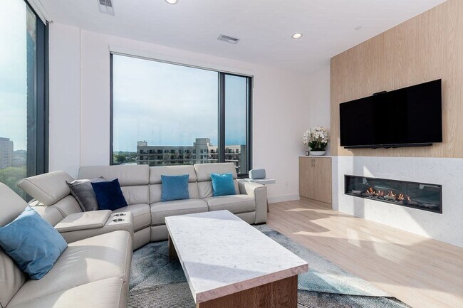 Building Photo - 60 Quincy Shore Dr