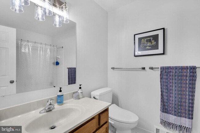 Building Photo - 6861 Williamsburg Pond Ct