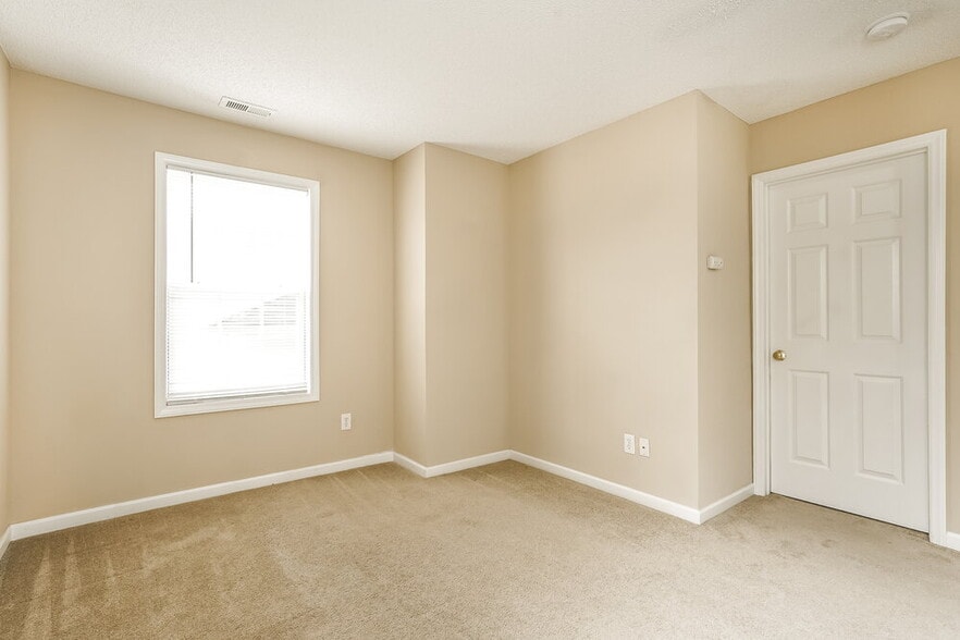 Building Photo - 4737 Tommans Trail