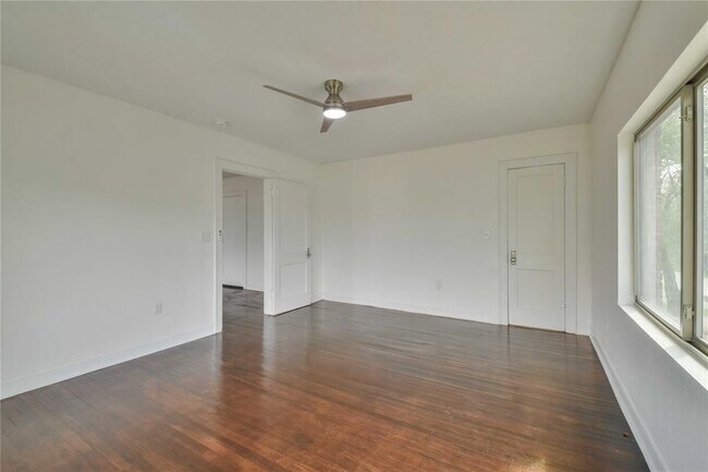 Building Photo - 4203 Rusk St