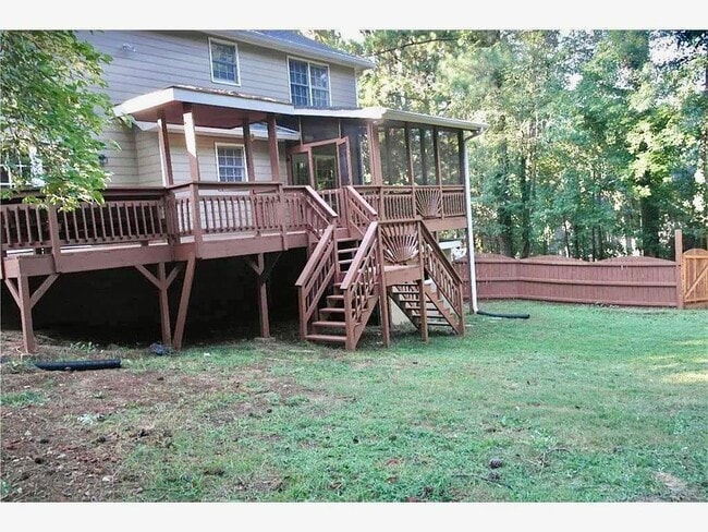 Building Photo - 4636 Breakwater Way NE