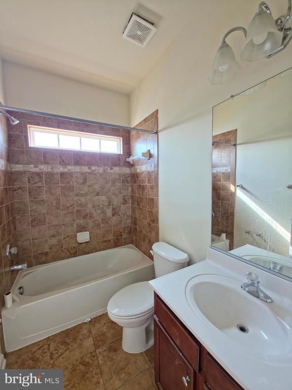 Building Photo - 7108 Sudley Ave