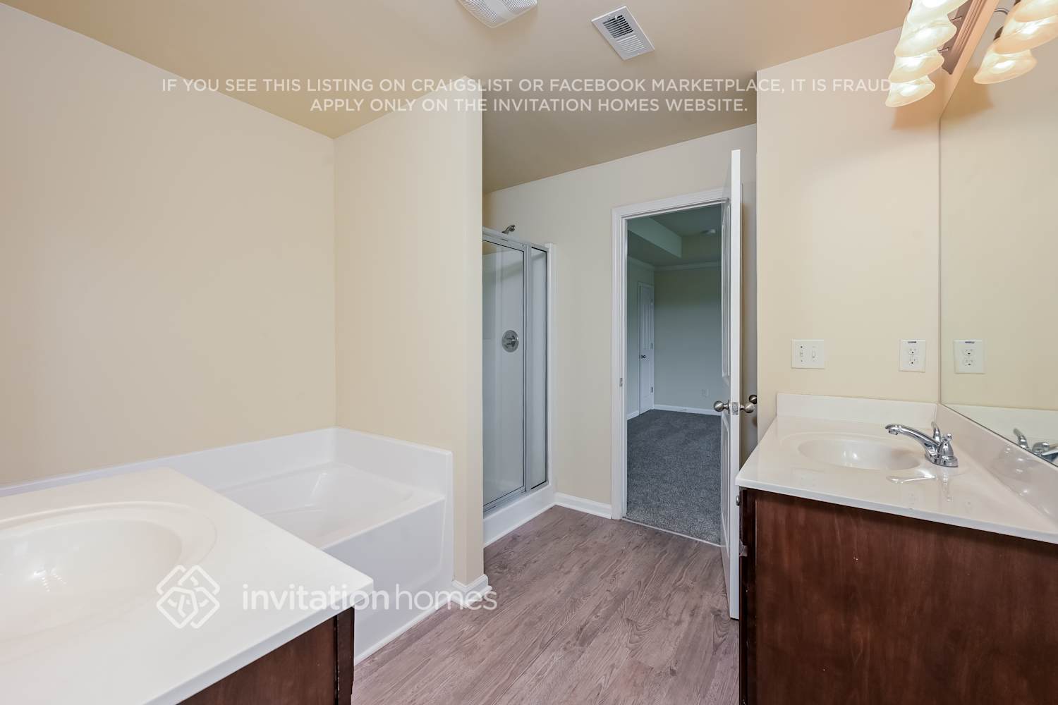 Building Photo - 374 Easley Dr SE
