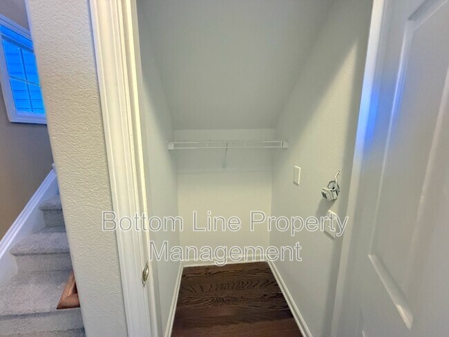 Building Photo - 114 Ross Moore Ave