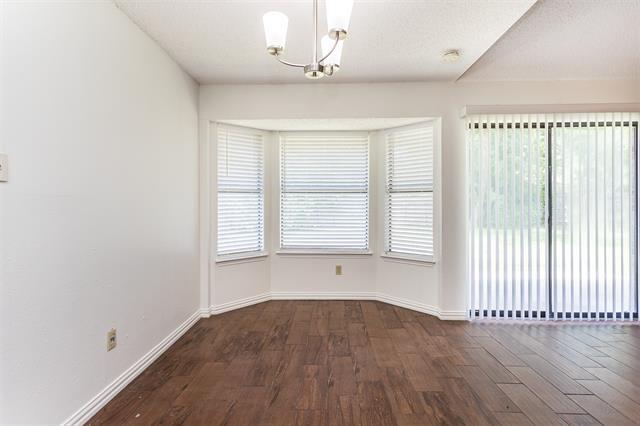Building Photo - 6409 Plainview Dr
