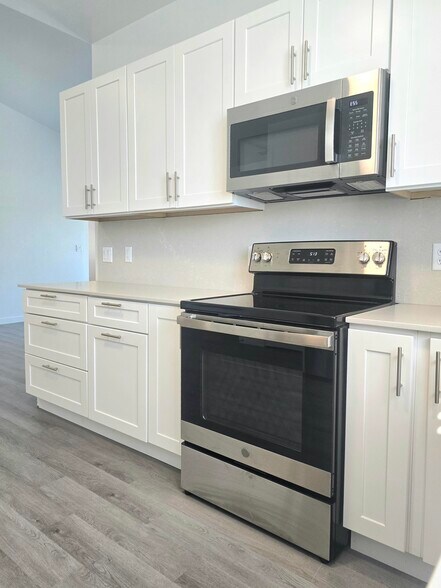 Building Photo - 149 Buena Vista Dr