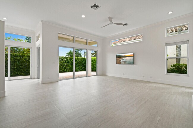 Building Photo - 118 Coral Cay Dr