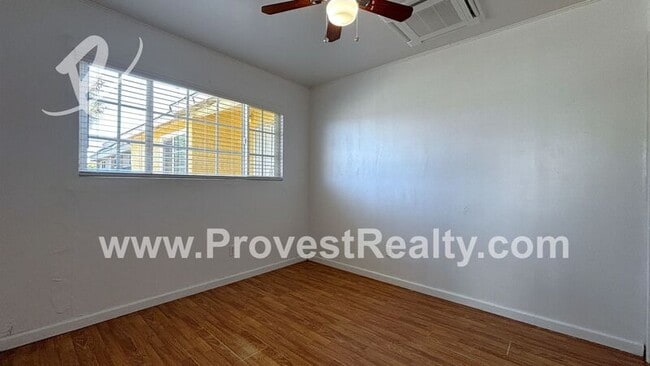 Building Photo - 15990 Yucca St