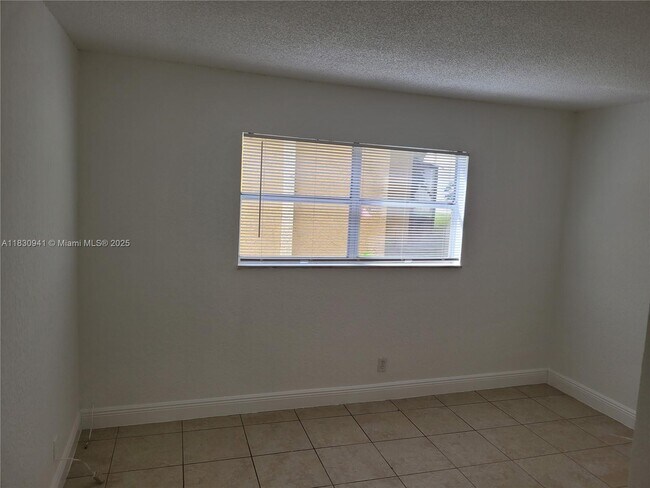Building Photo - 4509 Treehouse Ln