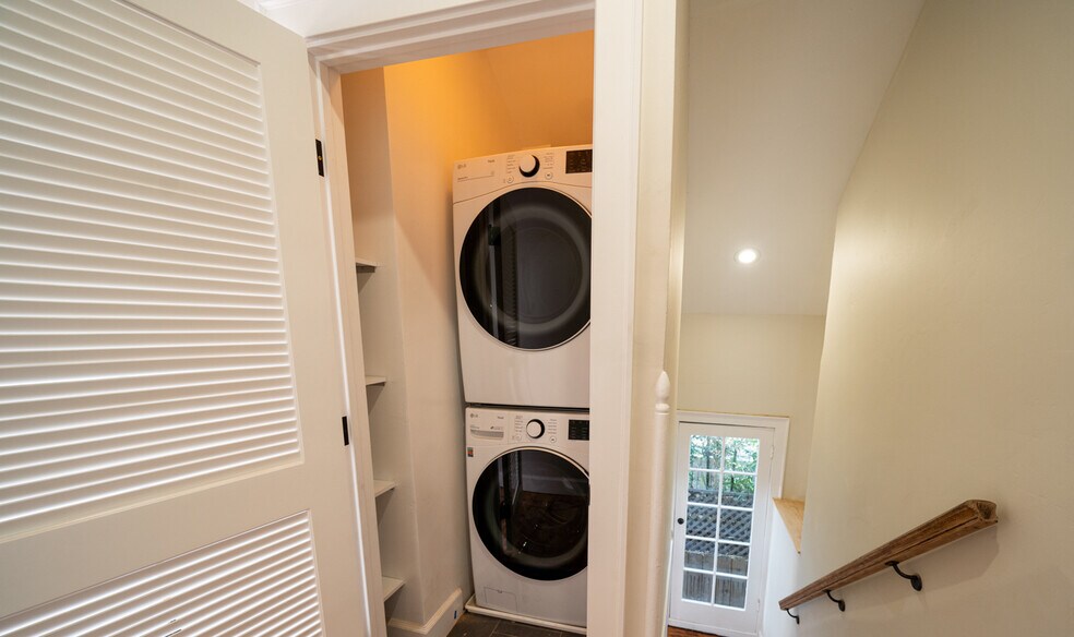 Landry closet in upstairs hallway - 1258 Essex St
