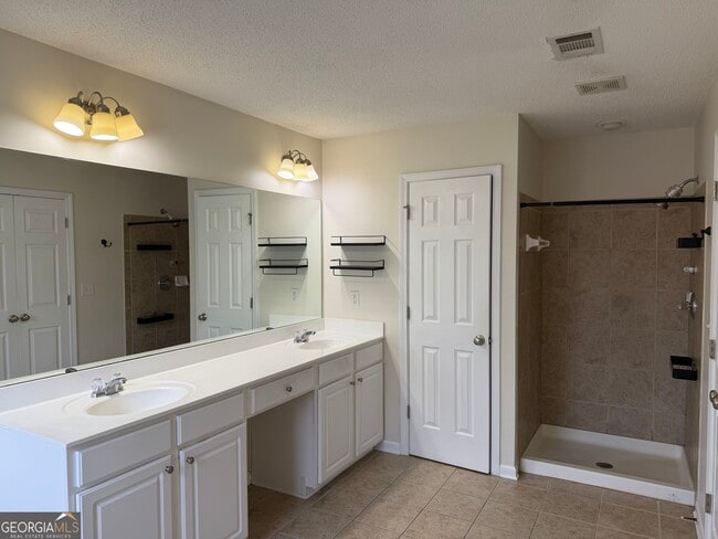 Building Photo - 8910 Ruel Ln