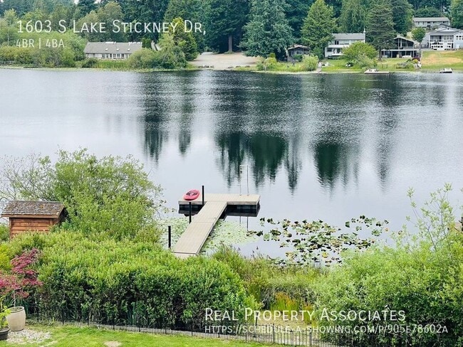 Building Photo - 1603 S Lake Stickney Dr