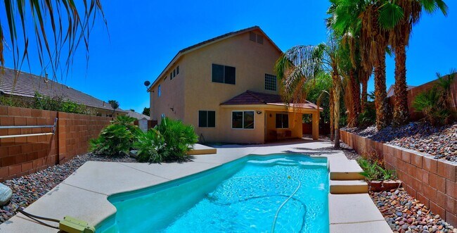 Building Photo - 7545 Tumbling St