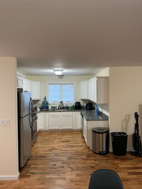 Building Photo - 136 Cooper St