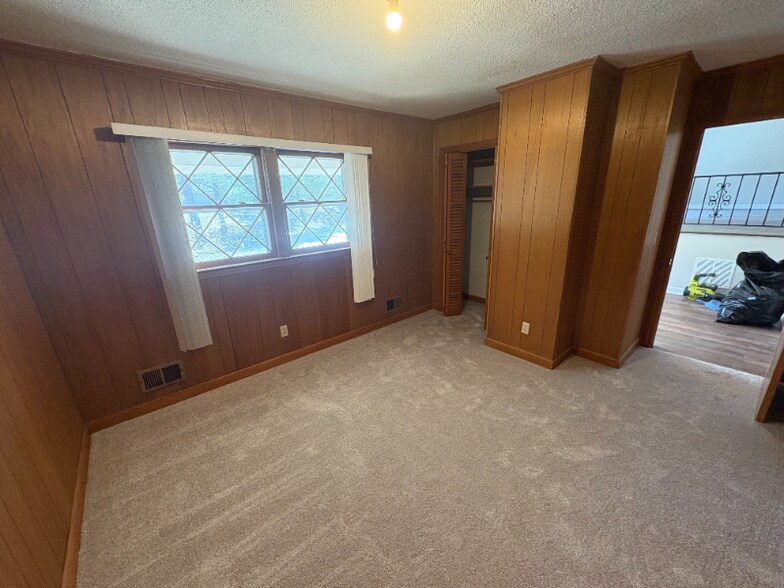 Building Photo - 1280 State Rd S-28-484