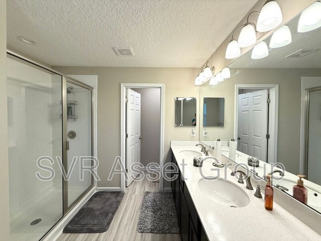 Building Photo - 1116 Persimmon Dr