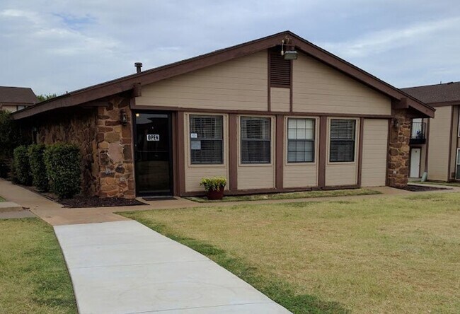Interior Photo - Haydens Landing