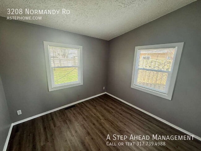 Building Photo - 3208 Normandy Rd