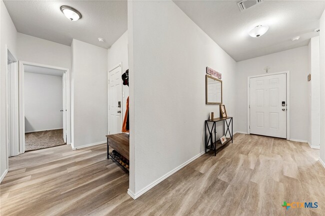 Building Photo - 2366 Wigeon Wy