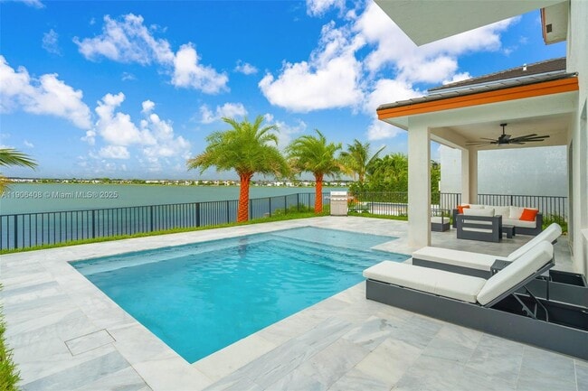 Building Photo - 15540 NW 88th Ave