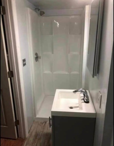 Building Photo - 1510 Egan Dr