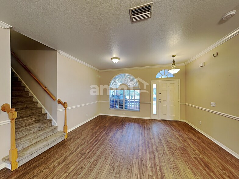 Building Photo - 6648 Thackston Dr