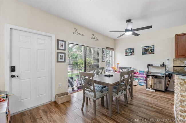 Building Photo - 4755 Cypress Street