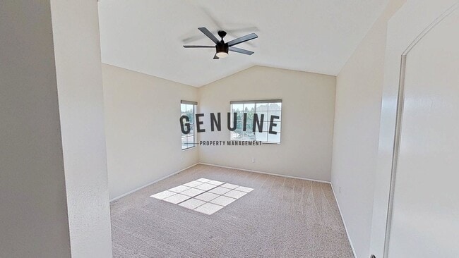 Building Photo - Dual Master Two Bedroom Townhouse in Gated...