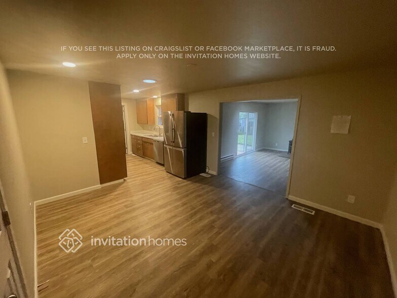 Building Photo - 7807 76th Ave SW