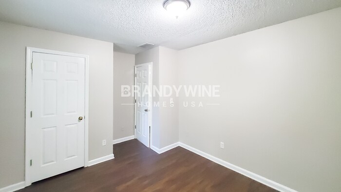 Building Photo - 4083 Angels Dr
