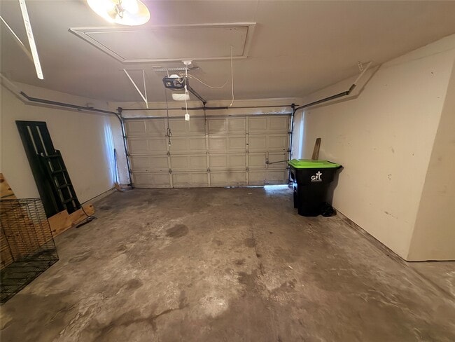 Building Photo - 1367 Gentle Bend Dr