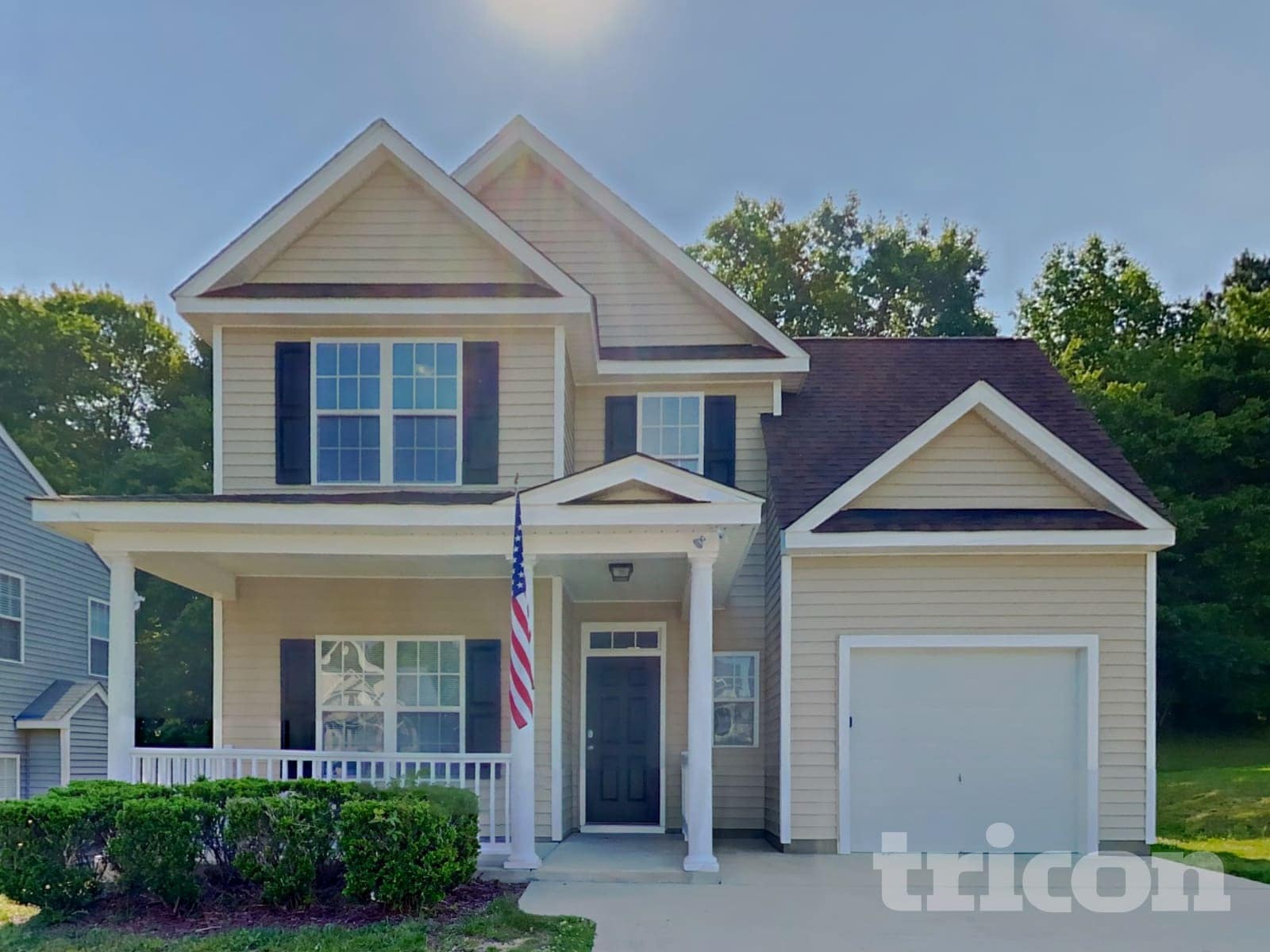 Building Photo - 4053 Laurel Glen Dr