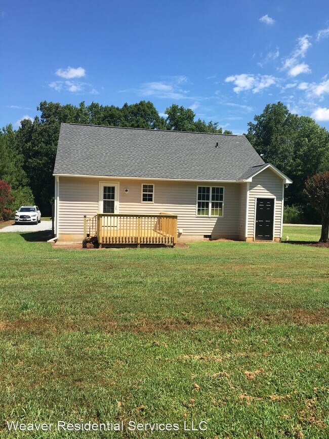 3 br, 2 bath House 187 Mustang Lane 187 Mustang Ln Zebulon NC 27597