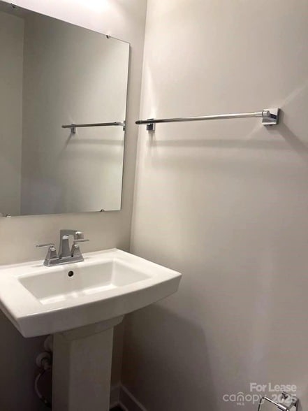 Building Photo - 10476 Dalton Woods Ct NW