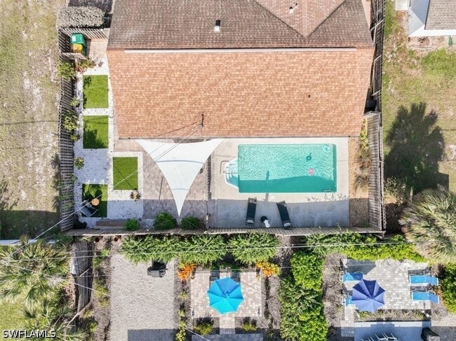 Building Photo - 1332 Granada Blvd