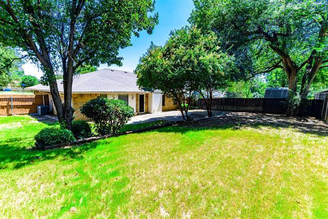 Building Photo - 2513 Poppy Ln