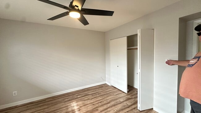 Building Photo - 2806 S Mill Ave